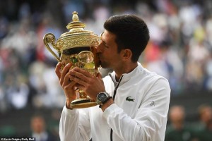 Djokovic hạ Federer trong trận chung kết Wimbledon dài nhất lịch sử