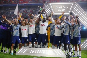 Hạ Bayern trên chấm 11m, Tottenham đăng quang Audi Cup 2019