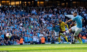 Bóng đá châu Âu: Man City đi vào lịch sử, Barcelona lại thua “sốc”