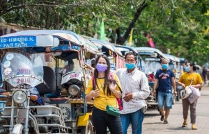 Lào gia hạn giãn cách xã hội, Campuchia nhận thiết bị xét nghiệm nhanh