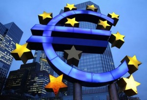 EU cảnh báo suy thoái do COVID-19 có thể phá vỡ Eurozone