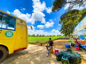 'Tôi rất buồn khi không được du lịch nước ngoài'