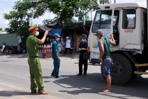 Tìm người có nguy cơ mắc COVID-19 ở TP Tuy Hòa