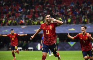 UEFA Nations League 2020-2021: Đánh bại Ý, Tây Ban Nha giành vé vào chung kết