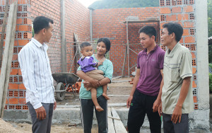 Nâng cao năng lực cho cán bộ cấp cơ sở và cộng đồng