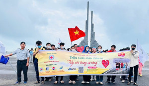 Hơn 400 hội viên tham gia “Triệu bước chân nhân ái - Tiếp nối trang sử vàng”