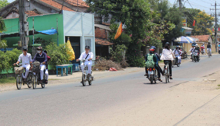 An toàn giao thông cho học sinh trong dịp hè: Chủ động tuyên truyền, nhắc nhở