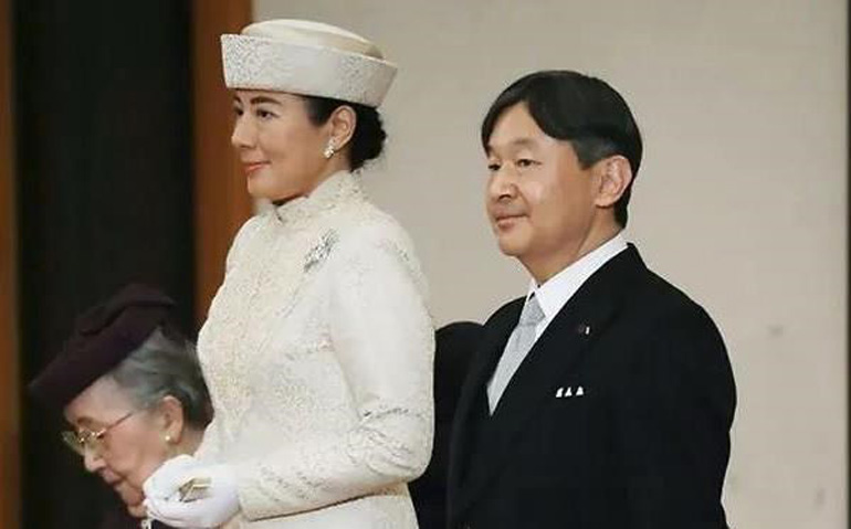 Hoàng Thái tử Naruhito lên ngôi Hoàng đế Nhật Bản với niên hiệu Reiwa