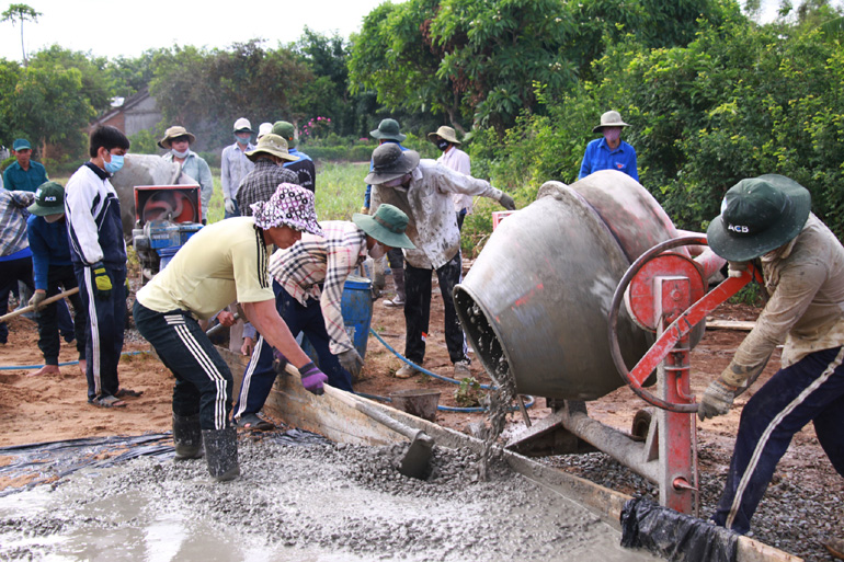 Phát huy tinh thần xung kích, tình nguyện của tuổi trẻ