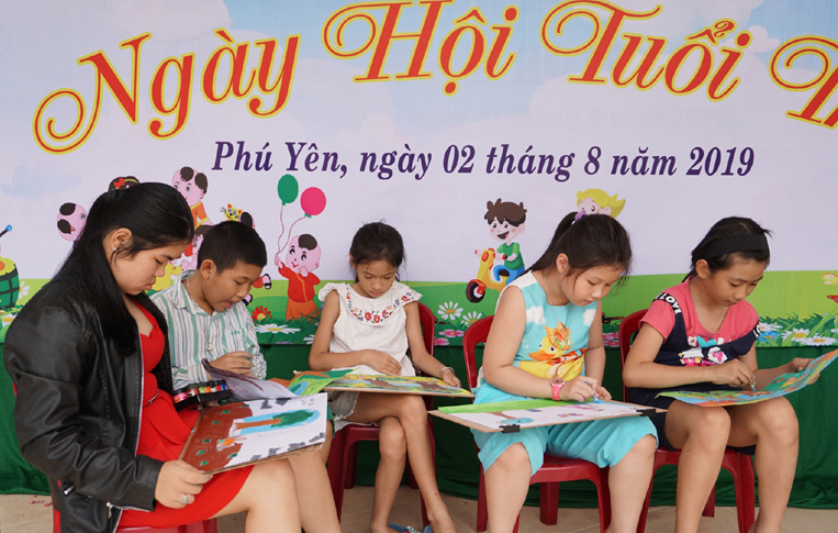 Hơn 500 thiếu nhi tham gia “Ngày hội tuổi thơ”