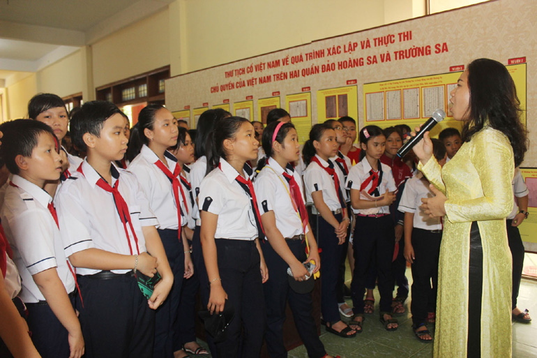 Trưng bày bản đồ, tư liệu và hình ảnh “Hoàng Sa, Trường Sa của Việt Nam - Những bằng chứng lịch sử và pháp lý”