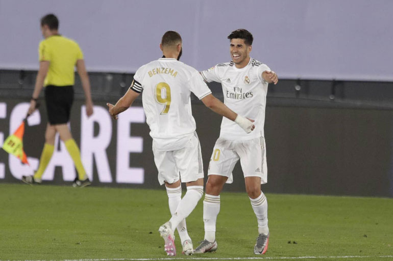 Real Madrid chạm tay vào ngôi vương La Liga