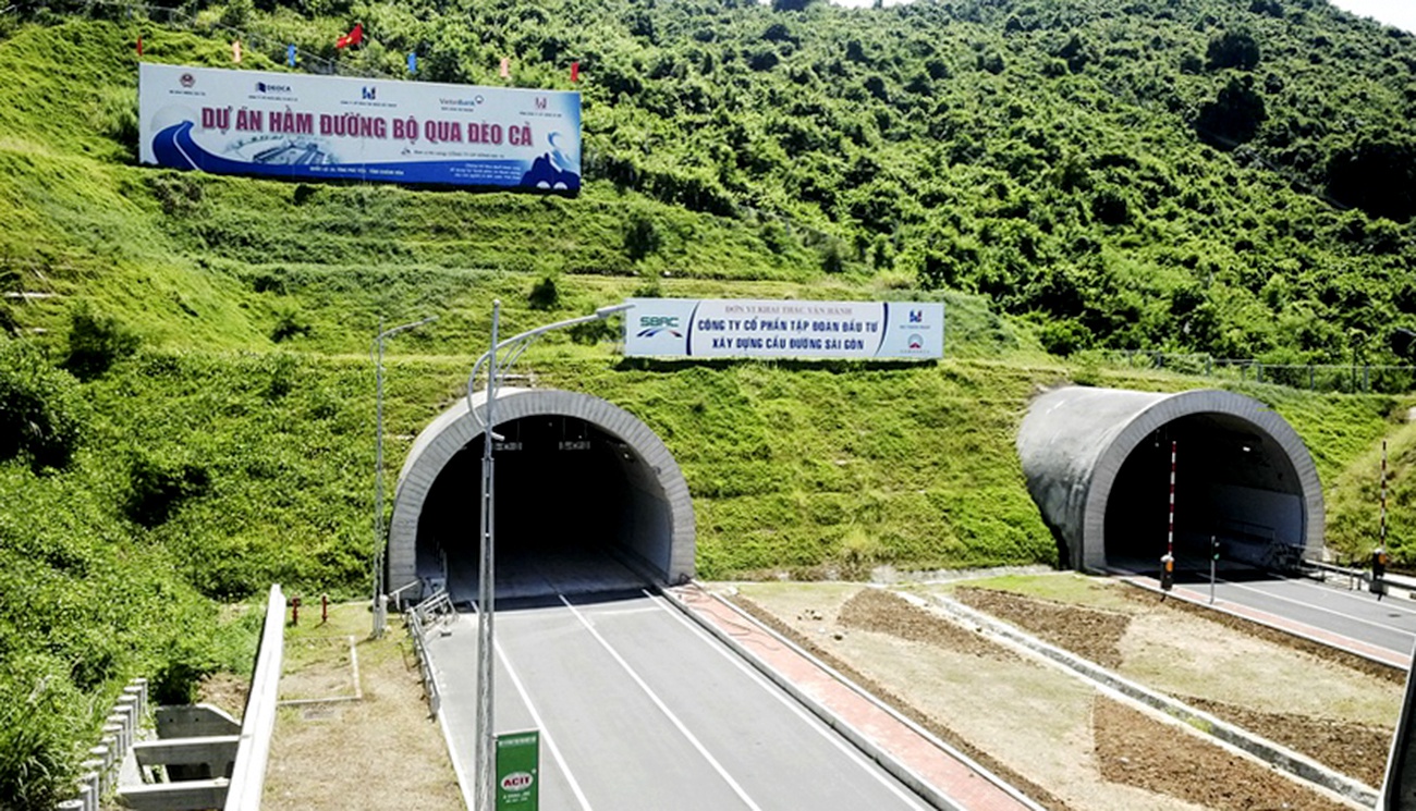 Hai trạm BOT ở Phú Yên tạm dừng thu phí