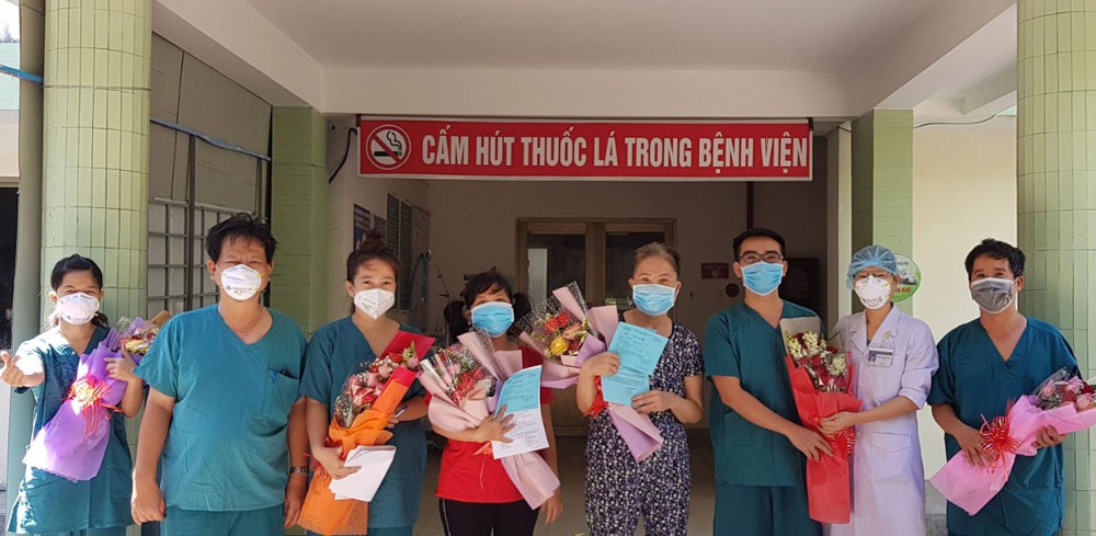 Hai bệnh nhân nguy kịch ở Phú Yên xuất viện
