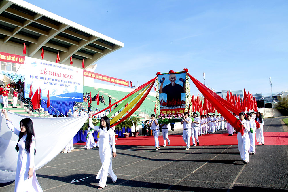 Gần 1.000 VĐV tham gia lễ khai mạc Đại hội TDTT TP Tuy Hòa lần thứ VIII-2022