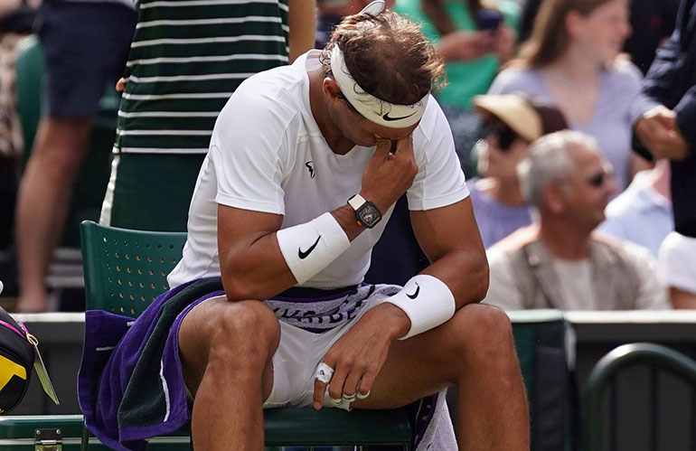 Rafael Nadal bất ngờ xin rút lui khỏi Wimbledon 2022 vì chấn thương