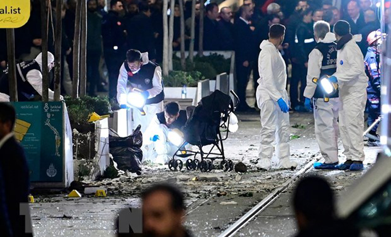 Bắt giữ 50 nghi phạm liên quan vụ đánh bom khủng bố ở Istanbul