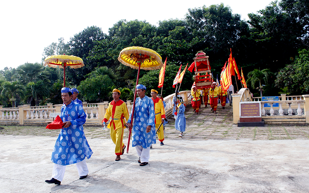 Bảo tồn di sản để phát triển du lịch