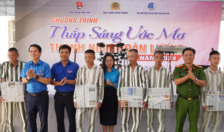 Thắp sáng ước mơ thanh niên hoàn lương