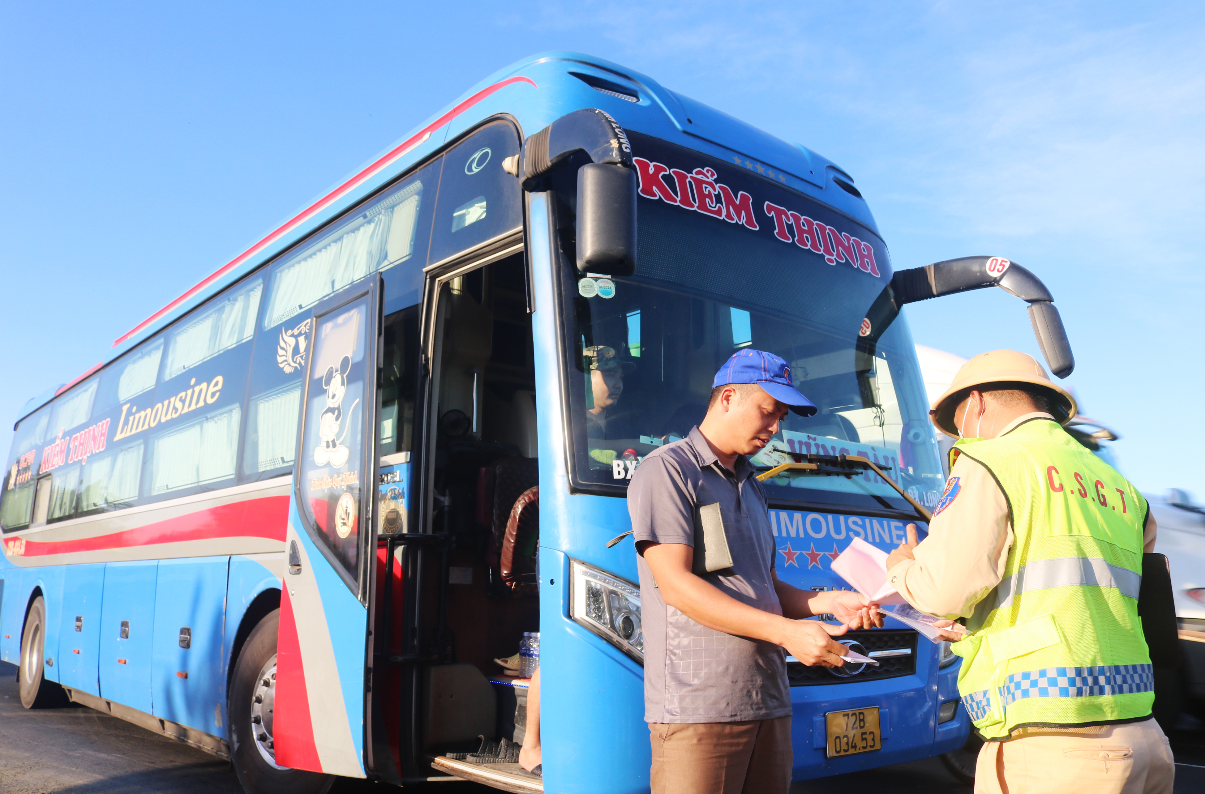 Tai nạn giao thông cả nước giảm mạnh